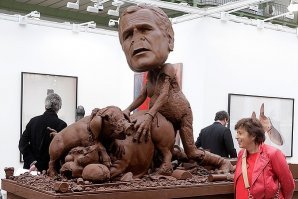 Что за  памятники? 