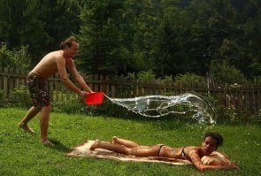 За секунду до конкретных пилюлей.