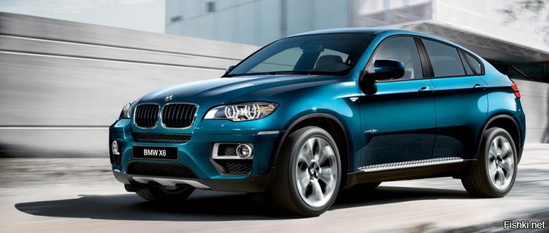 Эпоха автодизайна закончилась. Я сейчас почти не могу отличить обмылки на улице один от другого. Вот угадайте не глядя на логотипы - кто из них Мерседес?
Какие-же они все стали безликие, хоть и комфортные, надёжные... Но почему-же глаз просит не их, а Плимут 70-х?