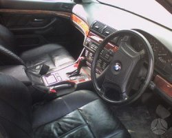 Ну они, так-то, и с правым рулем встречаются!