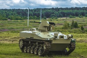 ***Т90АМ и Т-90М стóят те же 4млн$, западные аналоги - 6млн$ и выше. Цена Арматы абсолютно адекватная. 

Стоимость Т-90МС от 108 млн  руб до 120 млн руб в разные годы это порядка 2,5 млн дол
Армата же в 2015 стоила 250 млн руб или 4 млн дол но при условии серийного выпуска.
Абрамс стоит 4 млн руб
По сравнению с Т-90 и модернизацией Т-72 не адекватная.

***Одно другого не исключает, а наоборот дополняет.

Блин не ужели вы все настолько глупы?
1) Армата и платформа под нее изначально готовились для упрощения снабжения, эксплуатации, обслуживания техники унифицированной между собой. А вы опять загоняете  в одно подразделение 2-3 вида техники?
1 Т-14 на взвод Т-90  - тактика борьбы с этим применена еще немцами в ВОВ, японцами на Халхин Голе - первыми выбиваются командирские танки с антеннами, далее добивают ослепшие и оглохшие линейные танки .
***Не, ну серьёзно, мне даже тоже захотель курнуть ихнего зелья )) Всем современным танкам уже лет под сорок, а то и больше. 
Не ну серьезно - 5 лет назад вы знали что в 2017 будет ездить боевой робот концерна Калашникова?

****По сравнению с общими габаритами три танкиста в капсуле занимают максимум 10% объёма.
ага и именно из-за этих 10 % машина удлинилась на 1,5 метра?

***Размер для современных танков не играет ни малейшей роли. 
Советую почитать или перечитать Курс артиллерии стрельба прямой наводкой и рассеивание.