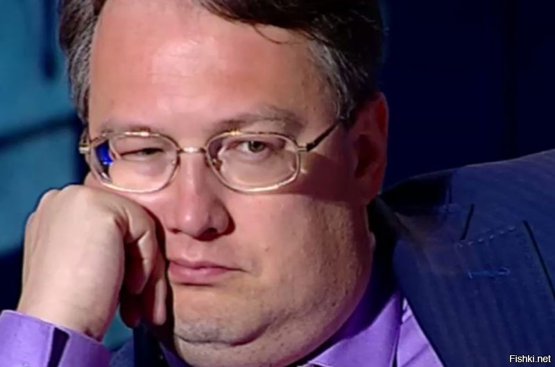 А почему не спросят трех друзей...  Ширяк, Зорян И Антоха. Они бы мгновенно дали верный ответ. А  то расследование какое то, конгресс, немцы... Голова пухнет.