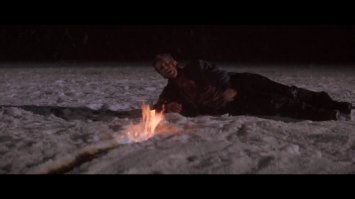 Да простит меня владелец ауди, но не смог удержаться...
Крепкий орешек 2 - "Вот твои посадочные огни, Холли"