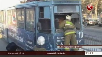 Павлодар, контраст. советские уже горят один за одним