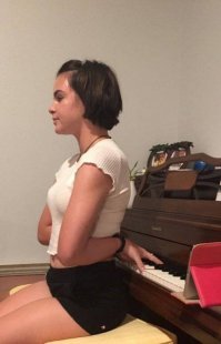 Да всё нормаль с фотками, чё вы пристали, зануды...