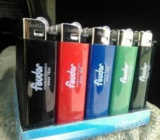 Федор в разы удобнее и зимой работает нормально, и на дольше хватает.:)