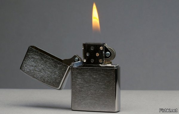 когда курил, предпочитал Zippo