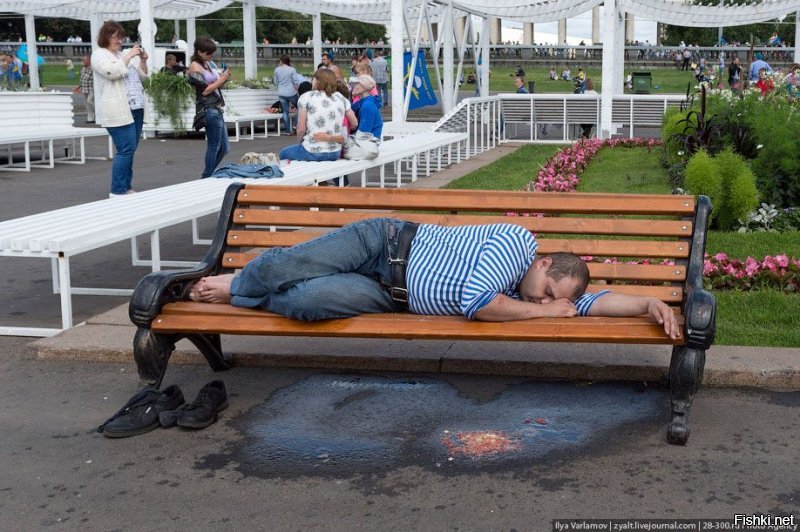 Расплескалась синева: вот почему сегодня лучше остаться дома