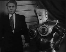 Да все было в те года круто: и глисссеры, и вратари, и роботы!
Если б не война...