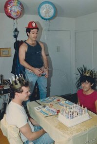 Господи, что же здесь вообще происходит?