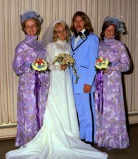 Надо Джигурде сказать - не идёт ему синий...