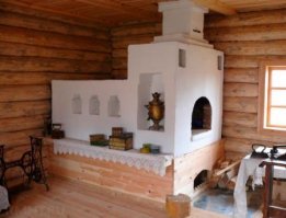 Вот такая печь была у бабушки. Очень любил там спать.