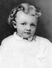 Я,здесь молодой..))