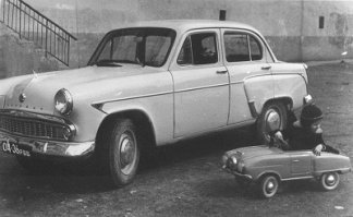 эт не с москвича, со студера...