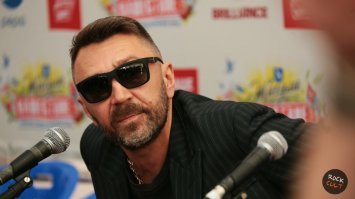 Ирландец копирует Ди Каприо и Лопез так, что от него уходит жена