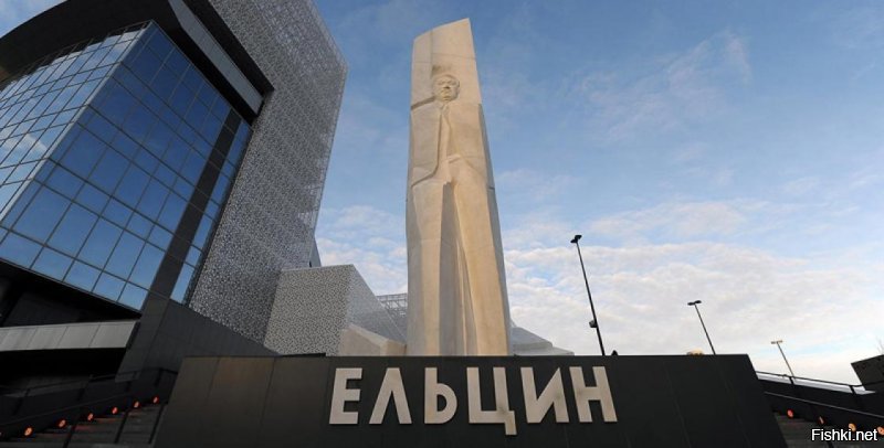эт вам не это мурло с бутылкой между ляжек