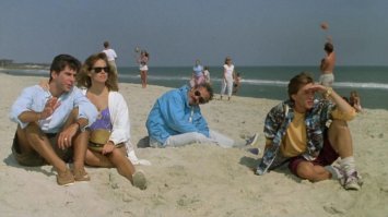 Берни забыли.