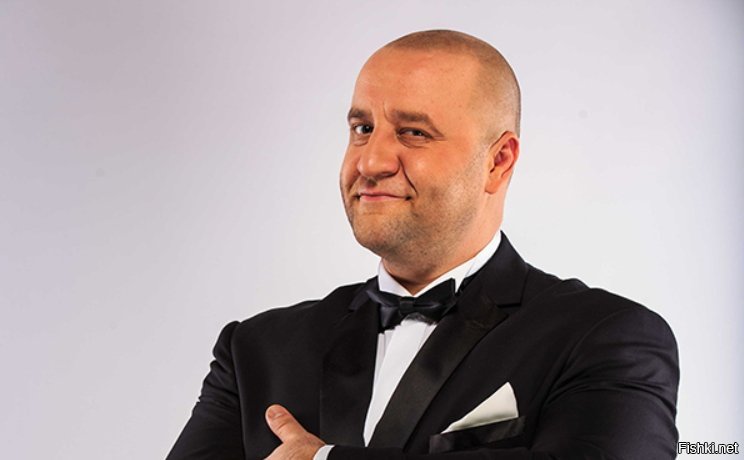 Где то я героев с 1 фото встречал....