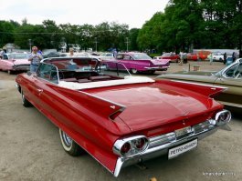 Когда Coca-Cola была настоящей: автомобили на старых фотографиях из США