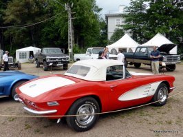 Когда Coca-Cola была настоящей: автомобили на старых фотографиях из США