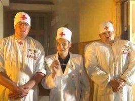 И кара его - огонь. Император Леонид I поджёг грузовик, чтобы согреть себя