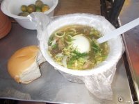 Вот вариант с одноразовой ложкой.
Лень - двигатель прогресса!