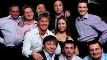 И это пельмени, тогда еще ничего были, смотрительные.