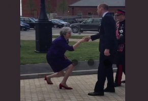 грех смеяться над убогой?
у неё особенность такая