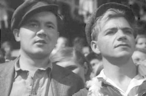 Спасибо.
С детства чувствовал, что эти двое и в жизни закадычные друзья! Ну, мелким-то, я не понимал полное значение этого определения, а оно эво-на как...