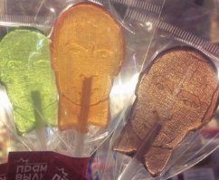 Дико извиняюсь, но уже до маразма.
Как назвать? Хочешь Путина - соси!