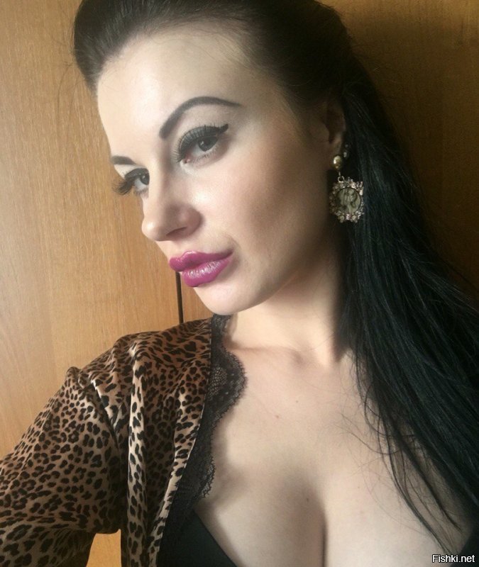 Боюсь тебе не понравится работать профессиональной шлюхой!