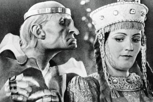 Наверно потому что буржуйские, то ли дело в наших сказках, все невесты несовершеннолетние, ягодки. :)