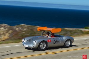 забавная конструкция антикрыла у 550-го спайдера)