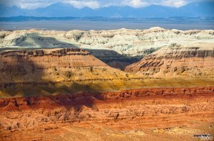 А скажи мне брат "Йогурт", что это ты мимо нас сквозанул в Монголию? Вот первые попавшиеся фотографии из интернета природы Казахстана.  Чем плохо?