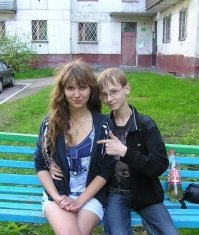 Лайк за вот за эту фотку. Очень милая девушка.