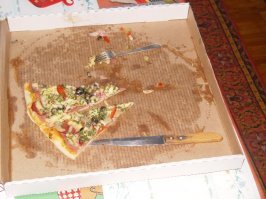 Ладно, показывайте как там делать комод из коробок для пиццы