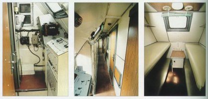 Гостиница. 
1) По конструкции железнодорожный купейный вагон, только всё маленькое, в ширину, в высоту.
2) Кабина (водительская) одна. Справа зеркало, очень выручало. 
Ехать на этой дуре, ночью, по реально узкой просеке, это что то. Просеку делали чтоб только проехать, и со спутника её не было видно, да и рубить меньше. За спиной сидит "командир" которому постоянно кажется что мы сейчас въедем в сосну, крики, ругань, иногда по голове стучали.
А про двухголовые Мазы рассказывали, что справа спереди, реально страшно. Верю, я ведь не могу сразу, я должен сначала поворот немного "проехать" прямо, а уж потом начинать крутить баранку. Пассажиру до последнего кажется что его везут умирать, и вот когда до сосны остаётся всего ничего, Маз поворачивает. Тьфу, тьфу, ничего за время службы не разбил.
Большой ящик над кабиной - кондиционер. Ничему не учили, однажды я самостоятельно этот кондер ради интереса запустил, схлопотал наряд.
3) Служба на учениях в "поле" - проводник вагона. Полы чуток. Отопление включалось выключалось голосовой командой от офицера из купе - тумблером, жарко ему, или холодно офицер всегда прав. За  сушилкой следить. Можно сказать ничего не делал. Чая не было, дуйте в столовую.
4) Пульт управления, телефон. Купе, светомаскировка на окне.
5) Гладильная доска. Слева вроде как ящики с ручками - это умывальники, откидываешь на себя корыто из нержавейки, конструкцию краника не помню, умылся, закрыл. Один раз залили в ёмкости воды, по умывались, не понравилось, больше не делали. А мне что? Меньше забот.

Ещё интересный случай - наблюдение. Маз с кунгом тяжёлый 40 тонн, колёса большого диаметра, плюс каждое колесо имеет независимую подвеску торсион. В результате тряски нет совсем, очень плавно едет. 
Что напоминает? Корабль в море, болтанка.
На учениях когда свернулись, и надо ехать, все рассаживаются по своим местам, а кто без места, лезут ко мне в кунг, места полно. Однажды часть пассажиров села в последнее хвостовое купе. Посмотрите на первую картинку, где центр ходовой части и где хвостовое купе? Когда приехали на место некоторых рвало. Потом стал следить за рассаживанием.