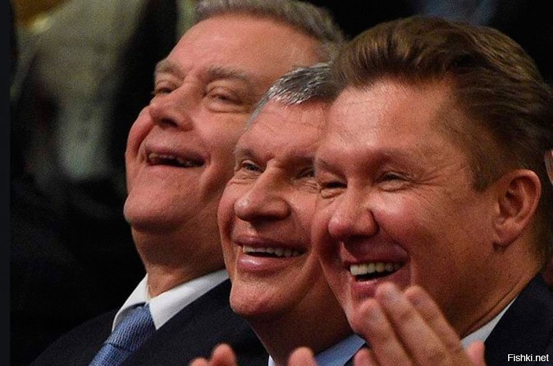 Если станет Император , значит будет и аристократия, и холопы тоже.