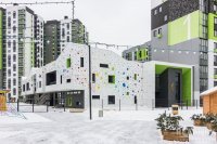 Айтишник из Челябинска сделал из унылого двора лучший двор района