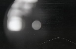 Так ведь уже давно была опубликована сенсационная фотография, четко и предельно ясно объясняющая причину произошедшего! Опять новые теории строят