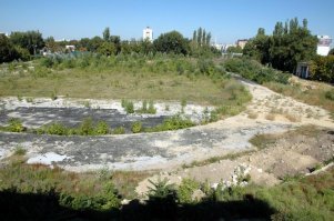 Республиканский стадион в Кишиневе. Когда то центральное спортивное сооружение Молдавии теперь разрушили и готовят территорию для посольства США.