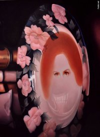 Японская фотохудожница снимает женщин в жанре соблазнительной недосказанности