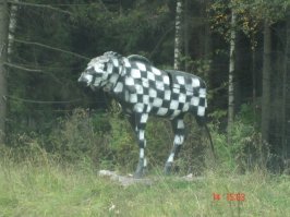 Лось в Зеленограде, на Ленинградском шоссе:)