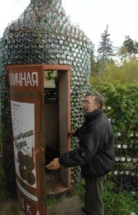 15 бюджетных идей, как сделать летнюю душевую на даче