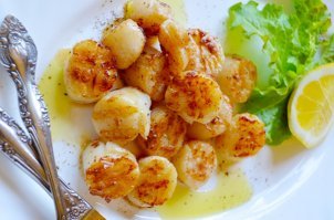 Ленивые вареники с фруктовым соусом