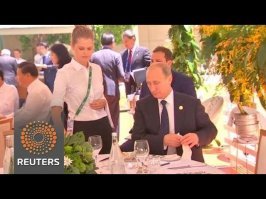 Или это не так давно,побрезговали все даже есть рядом с этим..:)