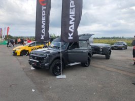 Подборка автомобильных приколов