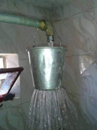 15 бюджетных идей, как сделать летнюю душевую на даче