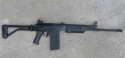 Сайга-308, это уже вновь изобретенный велосипед. Всё уже было, в Израиле и даже в Индии.
