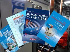 ваш "дизайн" называется ЧСВ ) Знаете, когда человек в восторге, что что-то сделал сам, а на остальное ему похрен. Как и на оценку, что его творчество это чистое любительство. )) не обжайтесь